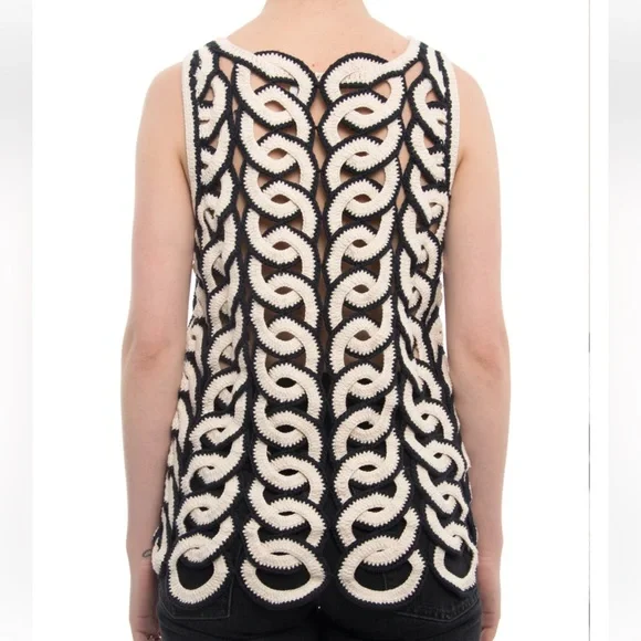 Chloe circular crochet tank top L - Picture 3 of 6
